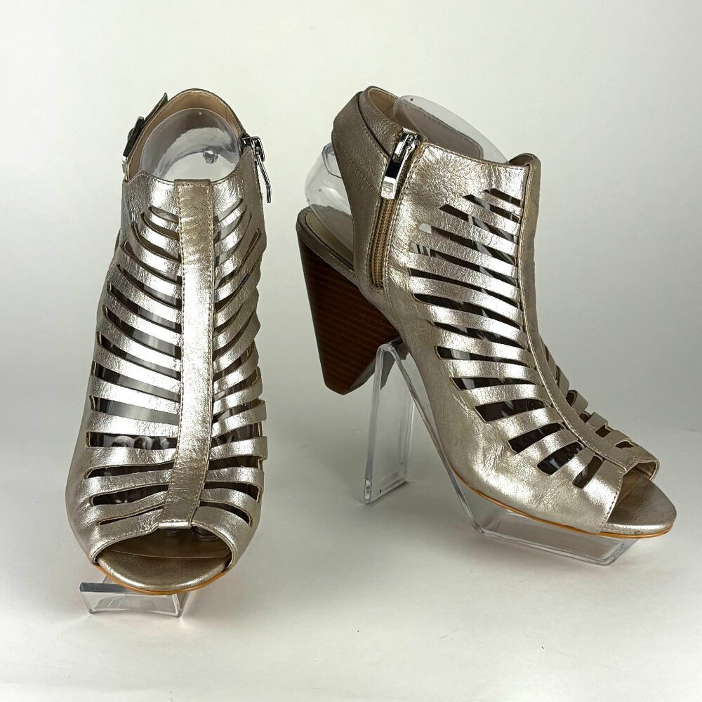 Coach and Four Kellisa Metallic Leather Strappy Sandal Heels, Size 10M